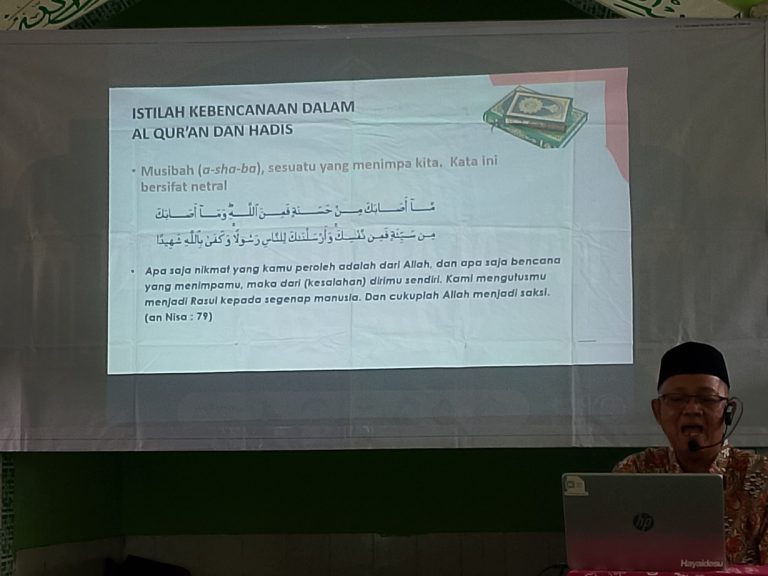 05-Pengajian Ahad Pagi 24Nov24-Ust Budi Setiawan ST-129